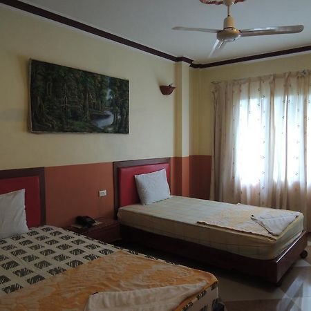 Thy Ny Hotel Battambang Eksteriør billede