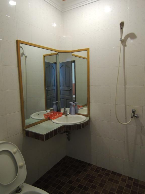 Thy Ny Hotel Battambang Værelse billede