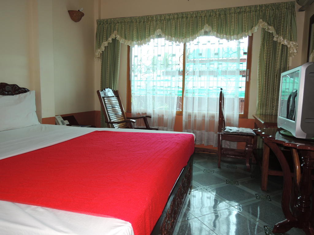Thy Ny Hotel Battambang Værelse billede