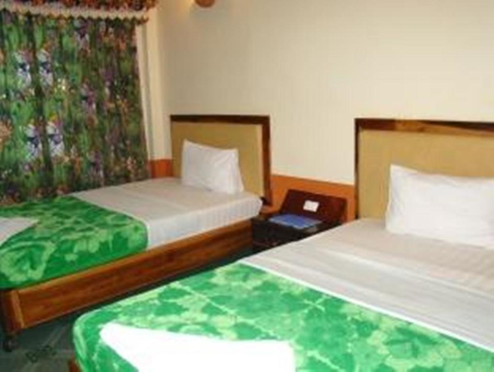 Thy Ny Hotel Battambang Eksteriør billede