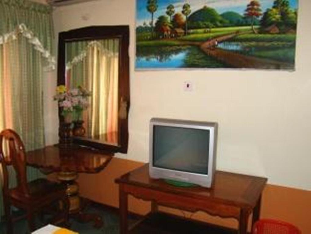 Thy Ny Hotel Battambang Eksteriør billede