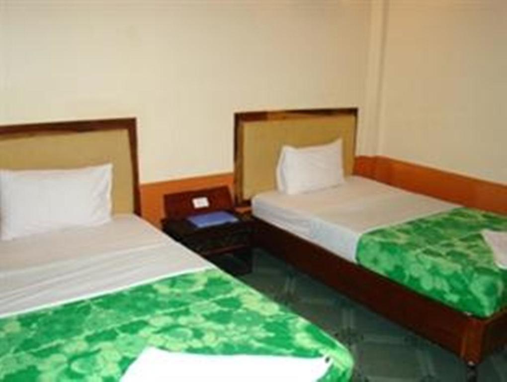 Thy Ny Hotel Battambang Eksteriør billede